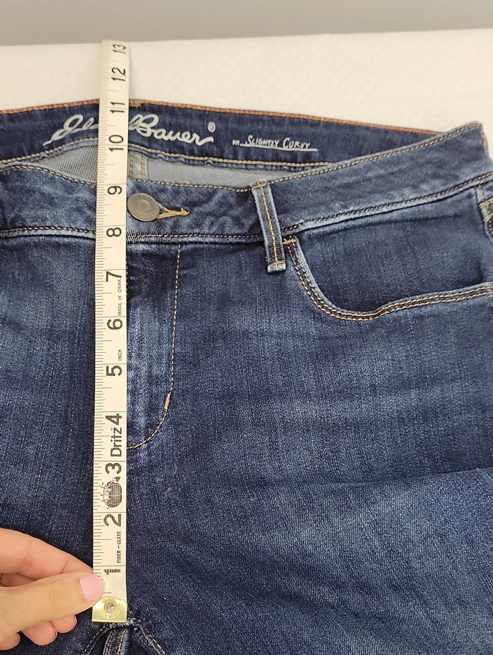 Eddie Bauer denim bermuda shorts size 12 slightly curvy